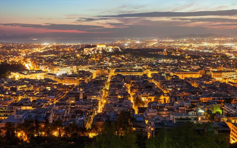 to-gallery-night-anoigei-tis-gkaleri-tis-athinas-kai-tou-peiraia-os-ta-mesanuxta