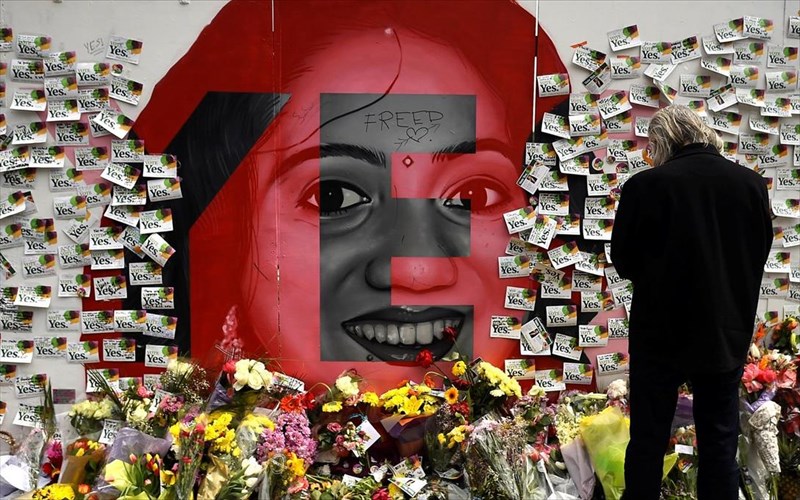 anoixti-epistoli-tis-emma-watson-gia-to-dikaioma-stin-amblosi