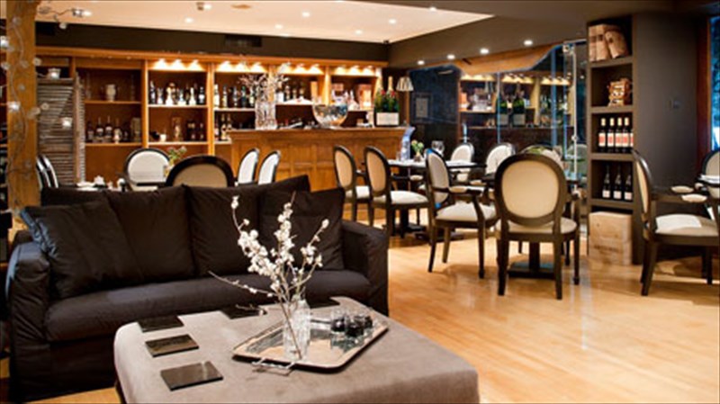 i-maurodafni-exei-tin-timitiki-tis