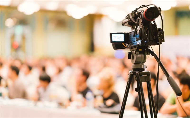 o-kinimatografikos-tomeas-stin-panepistimiaki-lesxi-ksekinoun