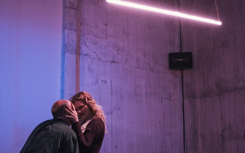 protes-fotografies-apo-to-tha-oneireuesai-pali-mia-kainouria-foresia-me-tin-maria-kitsou