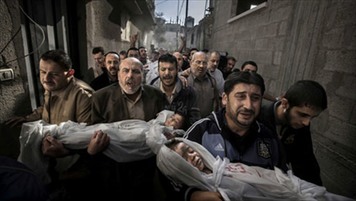 se-empolemi-zoni-i-fotografia-tis-xronias-fotografia-tis-xronias