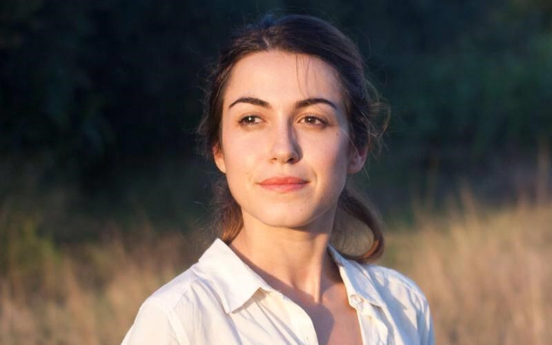 eirini-fanarioti-mikri-ithela-na-allakso-ton-kosmo-ki-akomi-den-to-exo-kseperasei