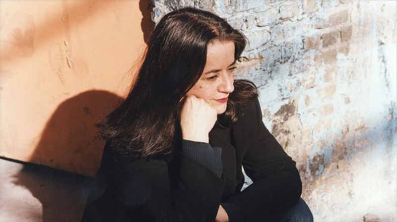 i-eleni-karaindrou-epistrefei-sto-megaro