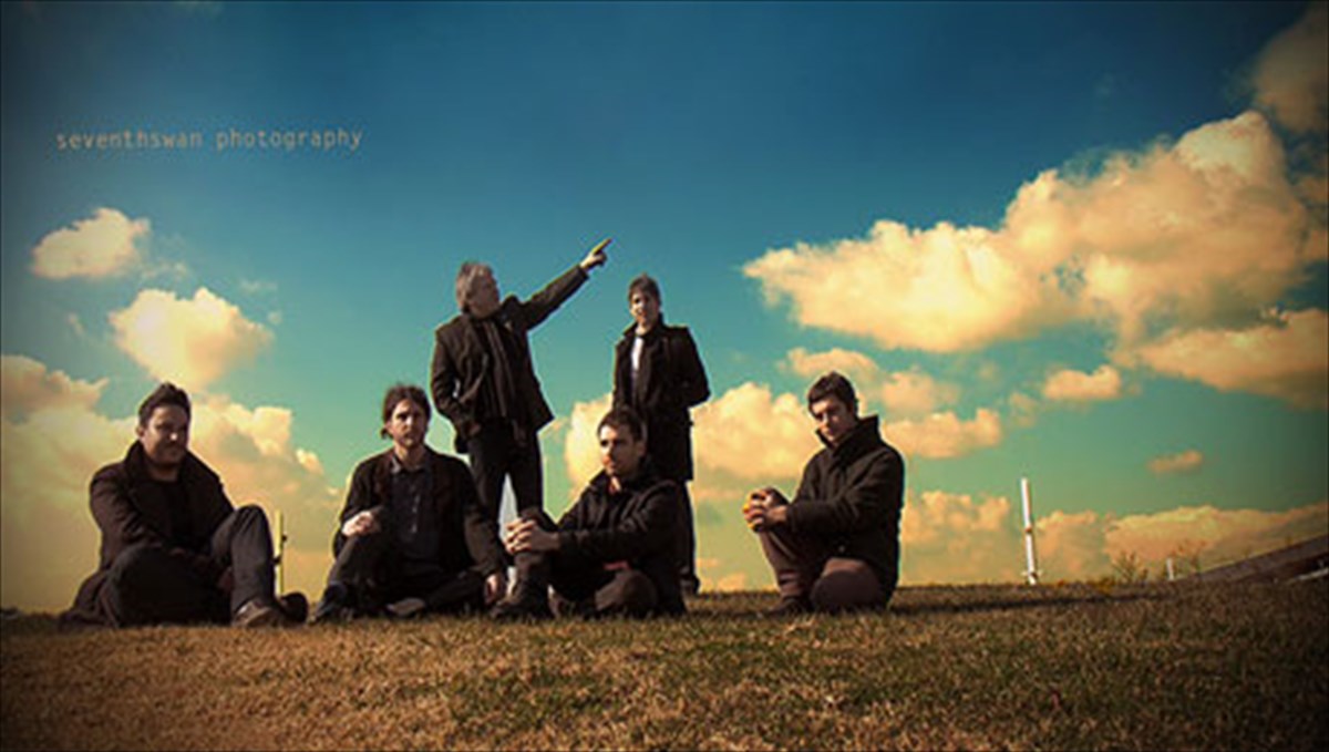 mia-endiaferousa-sunergasia-sto-club-tou-staurou