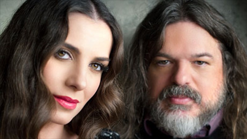 darra-papadimitriou-mazi-sti-skini-tou-pallas