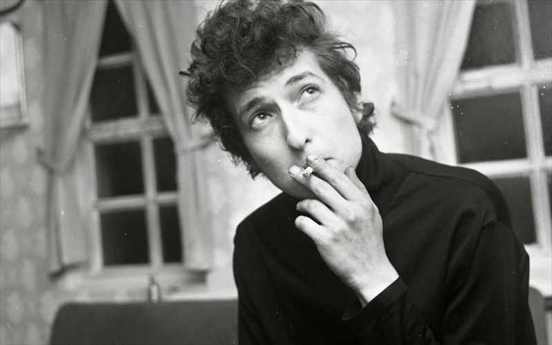 to-blood-on-the-tracks-tou-bob-dylan-sti-megali-othoni