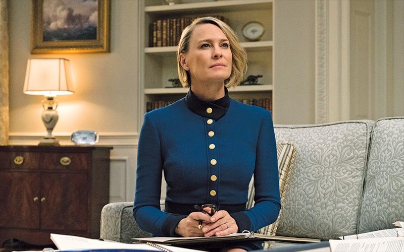 finale-gia-house-of-cards-neos-kuklos-the-last-kingdom-kai-premiera-my-brilliant-friend-premiera-my-brilliant-friend