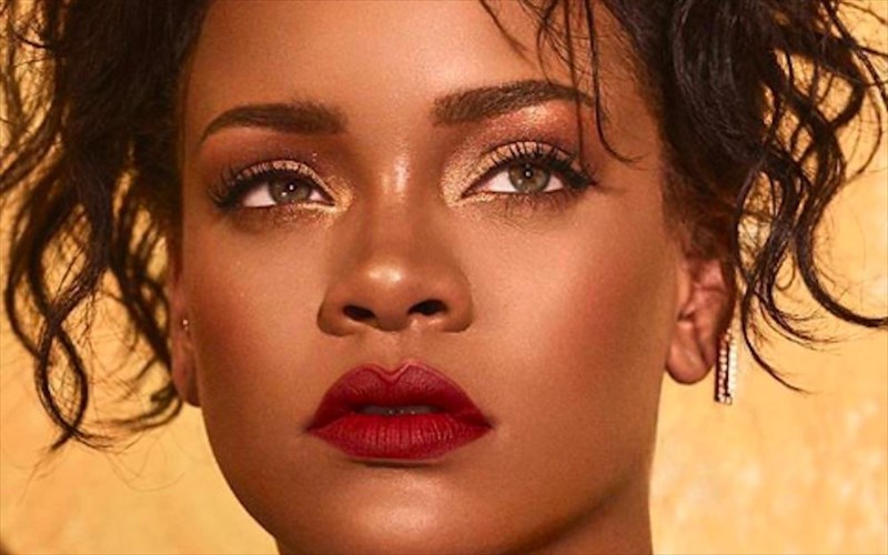 i-rihanna-oneireuetai-na-lansarei-ti-diki-tis-seira-epiplon