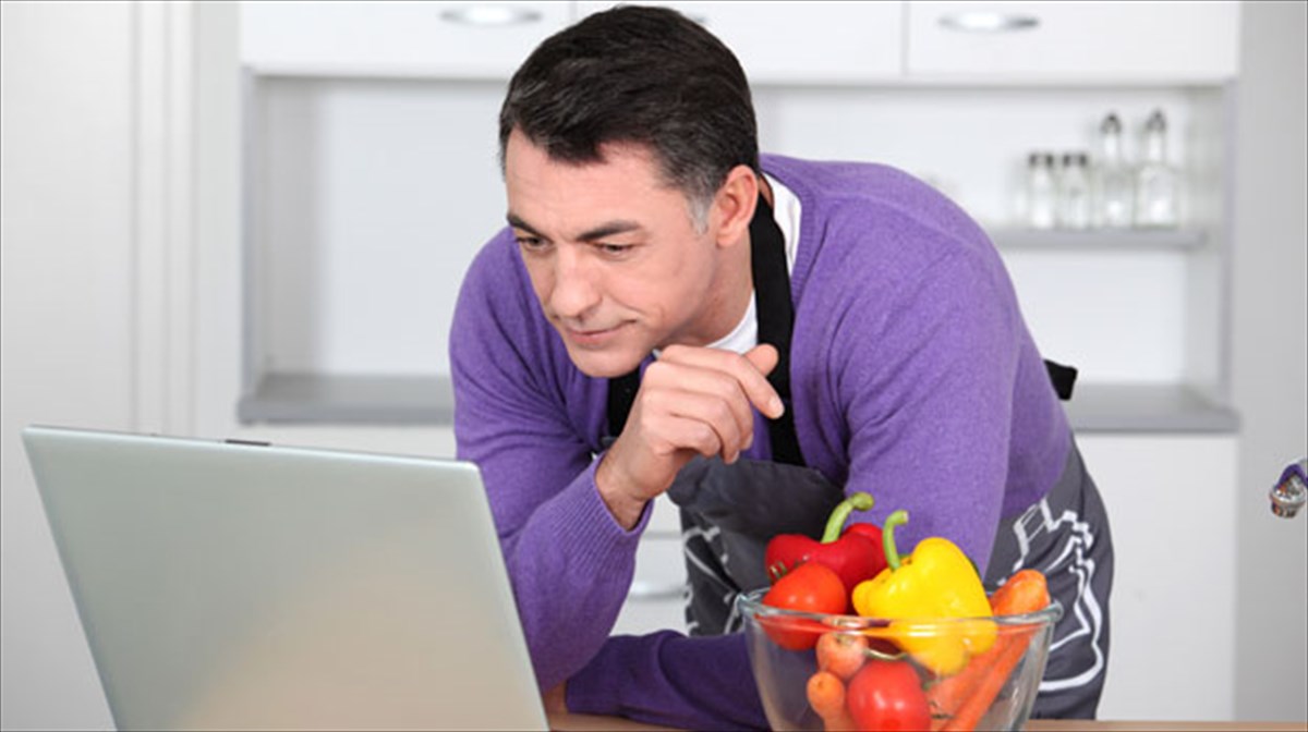 to-facebook-epideinonei-to-asthma