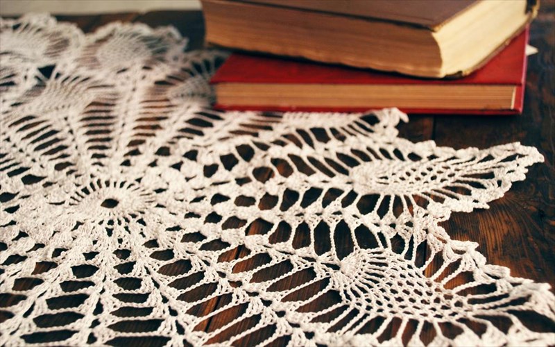 ora-na-bgaloume-to-semedaki-tis-giagias-apo-ti-nafthalini