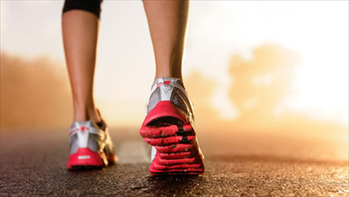 sprint-vs-Jogging-to-crash-test-sunexizetai