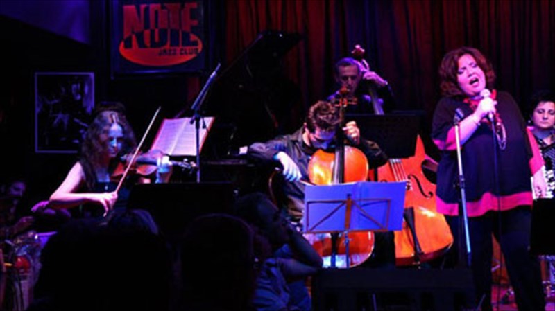 mousikes-kai-mnimes-apo-to-diethni-kai-elliniko-kinimatografo