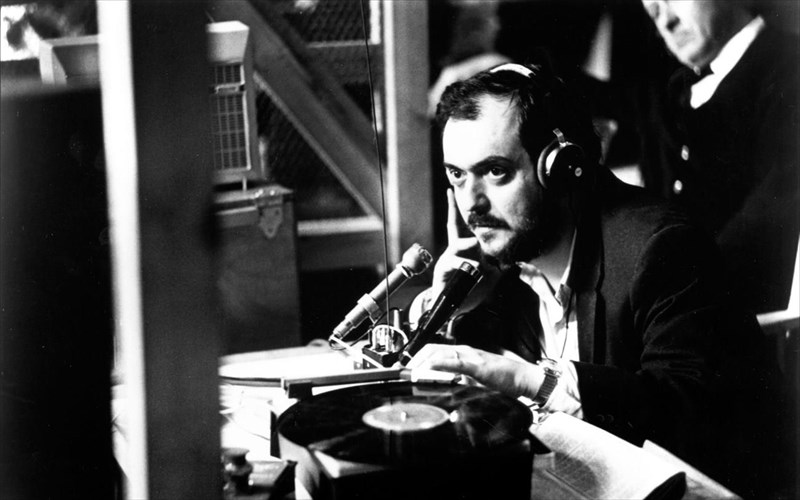 o-malcolm-mcdowell-parousiazei-ti-mousiki-tou-stanley-kubrick