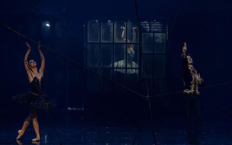 ekstra-parastasi-gia-ti-limni-ton-kuknon-tou-konstantinou-rigou