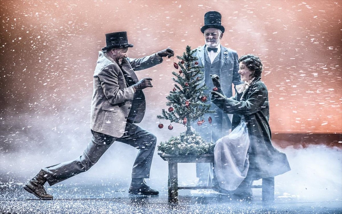 xristougenniatiki-istoria