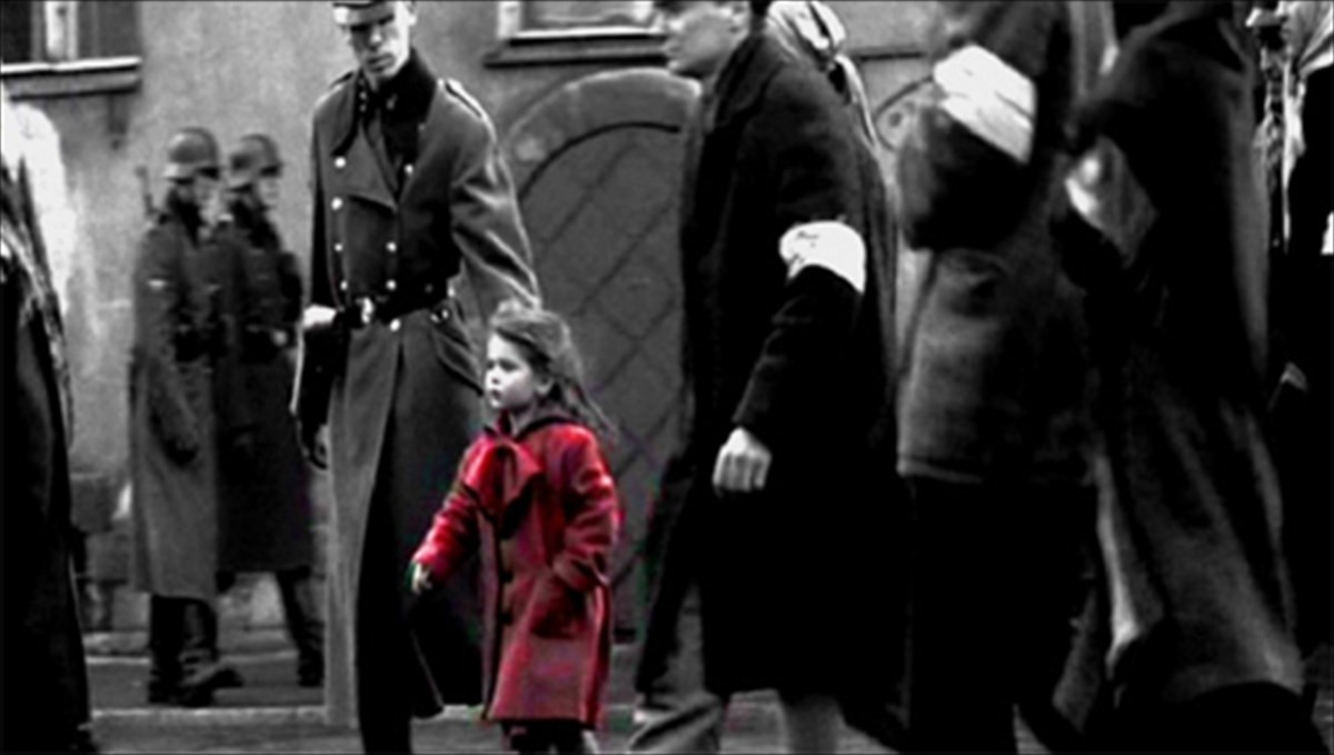 i-traumatiki-empeiria-enos-koritsiou-apo-ti-lista-tou-sintler