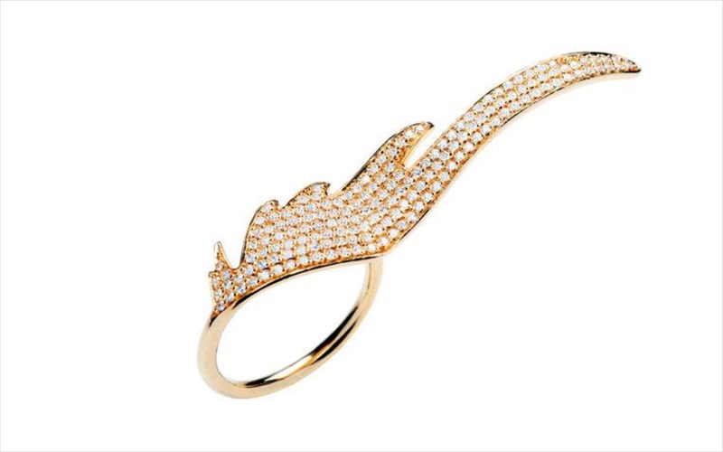 o-laburinthos-tis-elenas-suraka-sto-mouseio-mpenaki