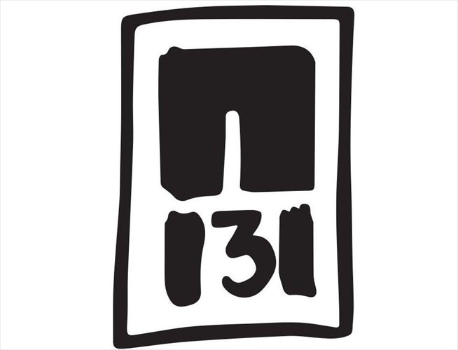 p-131-stage-spectacle-to-theatro-peiraios-131-allazei-prosopo