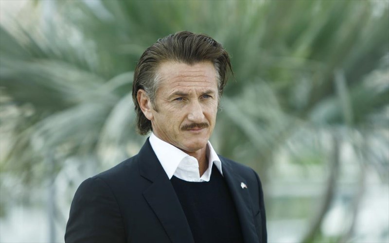 o-sean-penn-etoimazei-ntokimanter-gia-ti-dolofonia-tou-Jamal-khashoggi-stin-tourkia