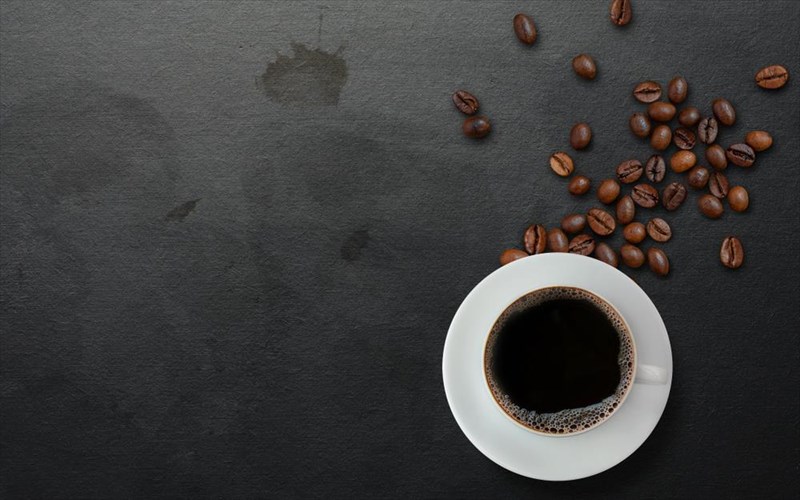 giati-mas-aresei-o-kafes-par-olo-pou-einai-pikros-kafes-par-olo-pou-einai-pikros