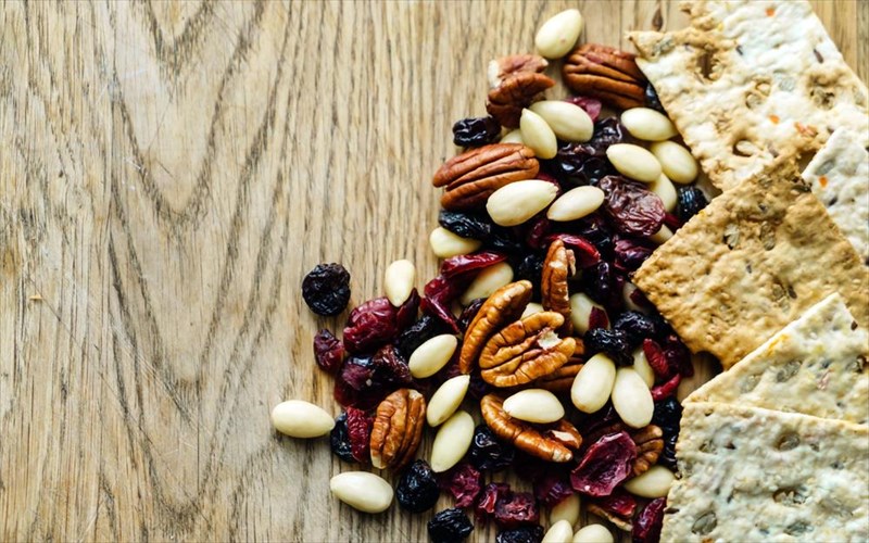 ti-trofima-tha-mas-xreiastoun-se-ena-taksidi-sto-eksoteriko