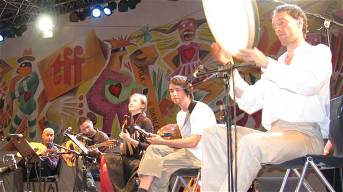 magika-laouta-sto-filologiko-sullogo-parnassou