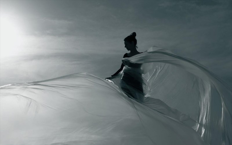 mia-xoreutria-kai-500-mpalakia-pingk-pongk