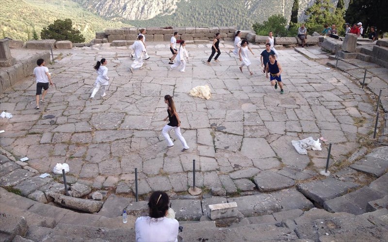 i-ludia-koniordou-me-ergastiri-arxaiou-dramatos-sto-ethniko-theatro