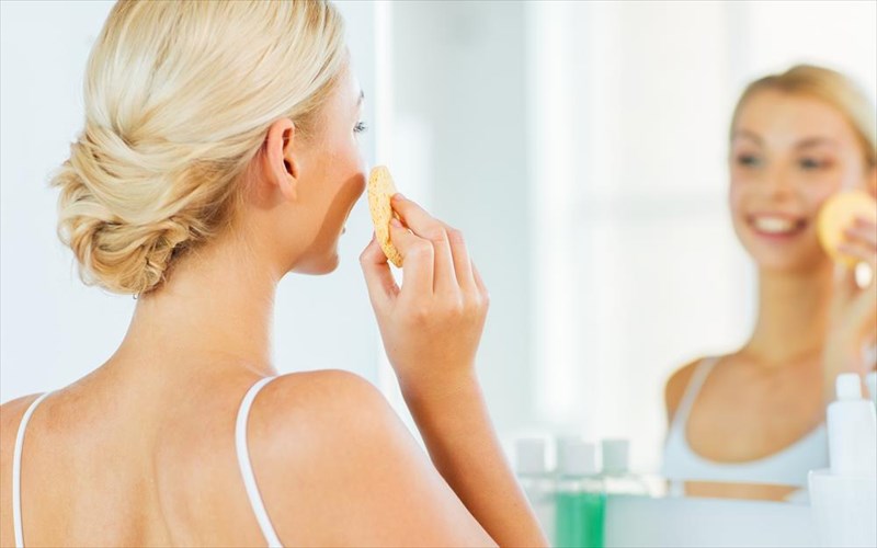 oi-neoi-xrusoi-kanones-peripoiisis-tis-epidermidas