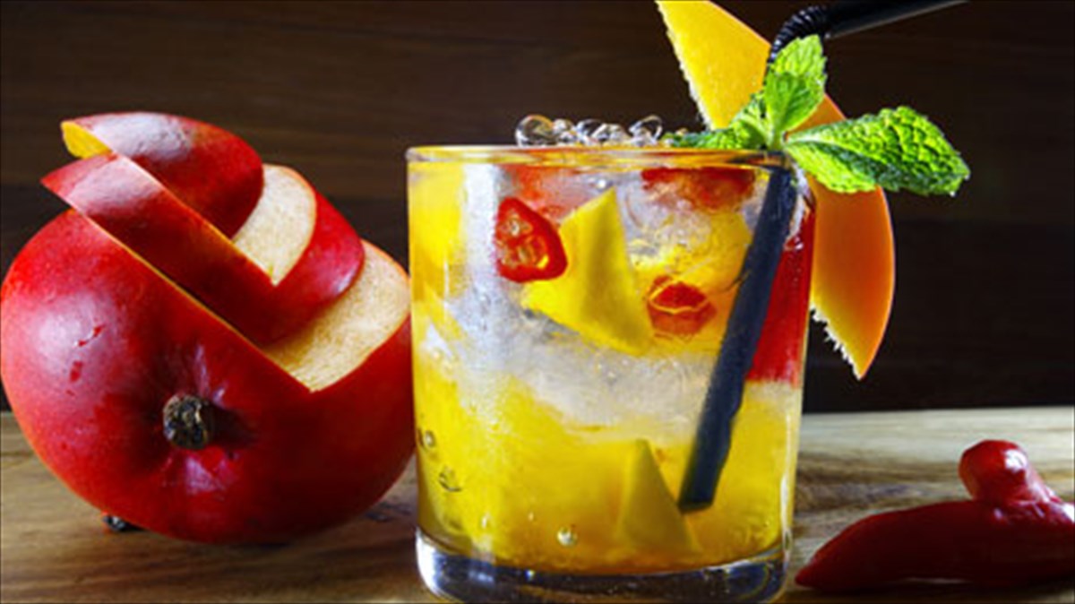 i-fusi-sto-potiri-sas-me-5-anoiksiatika-kokteil-anoiksiatika-kokteil