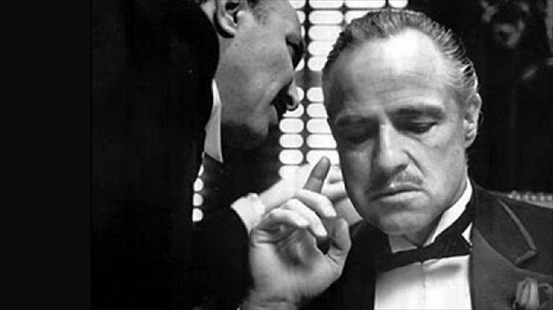 o-rota-tha-dieuthunei-rota-sto-megaro