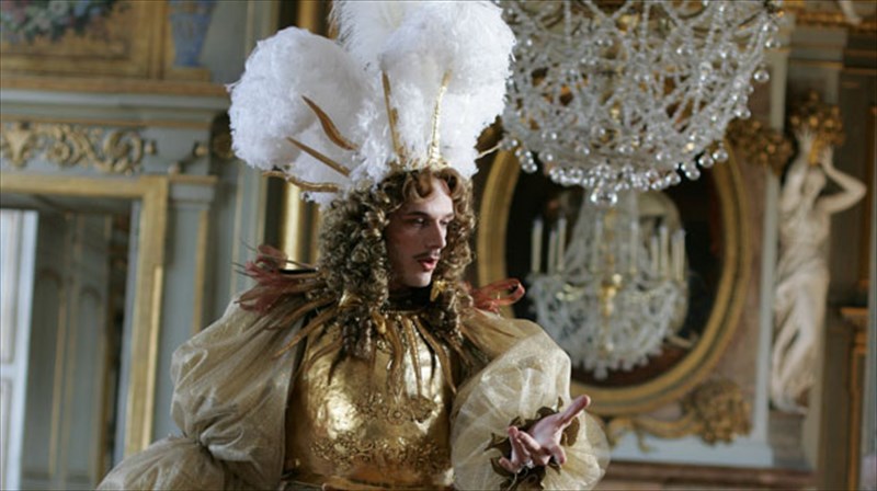 xlidi-apo-bersallies-sto-galliko-institouto