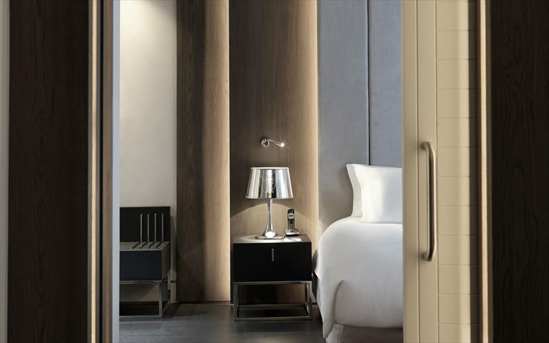 to-sofitel-athens-airport-epistrefei-anakainismeno-me-nea-stantar