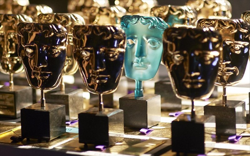 simantiki-ptosi-tiletheasis-sta-bafta