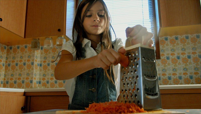 i-olga-malea-mageireuei-ena-psuxologiko-thriler