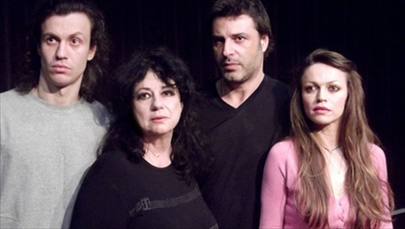 to-gala-me-tin-anna-bagena-neos-kuklos-parastaseon