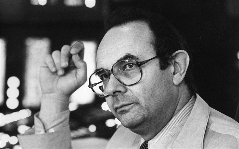 pethane-o-stanley-donen-skinothetis-tou-tragoudontas-sti-broxi-stanley-donen-skinothetis-tou-tragoudontas-sti-broxi