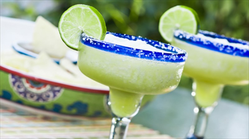 margarita-ena-louloudi-na-to-pieis-sto-potiri