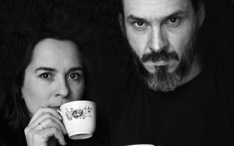 enas-anepaisthitos-ponos-tou-pinter-sto-theatro-mpip