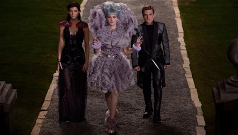 h-Jennifer-lawrence-epistrefei-stin-arena-ton-agonon-peinas