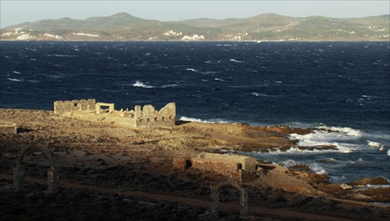 oi-poiitikes-mnimes-tis-makronisou