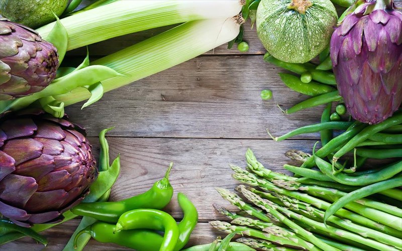 tesseris-trofes-pou-tairiazoun-stin-anoiksi