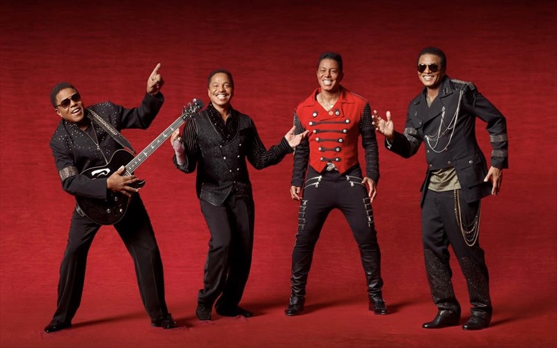 protes-sunaulies-ton-Jacksons-meta-tin-kukloforia-tou-leaving-neverland