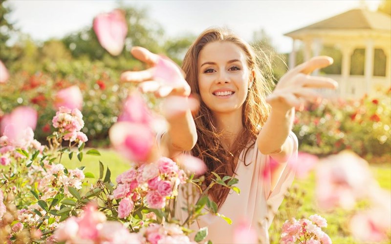 4-epistimonika-kolpa-gia-pio-lamperi-kai-ugii-epidermida-epistimonika-kolpa-gia-pio-lamperi-kai-ugii-epidermida