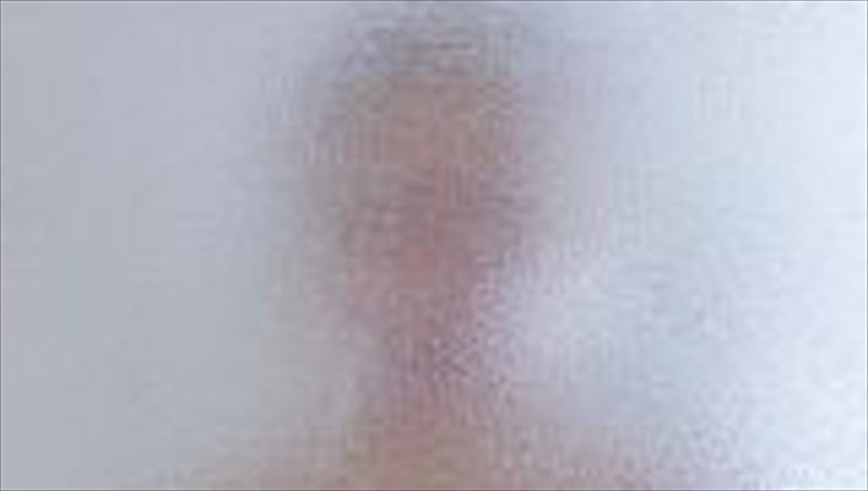 i-therapeia-tou-nerou-muthistorimatiki-apantisi-sto-gkouantanamo