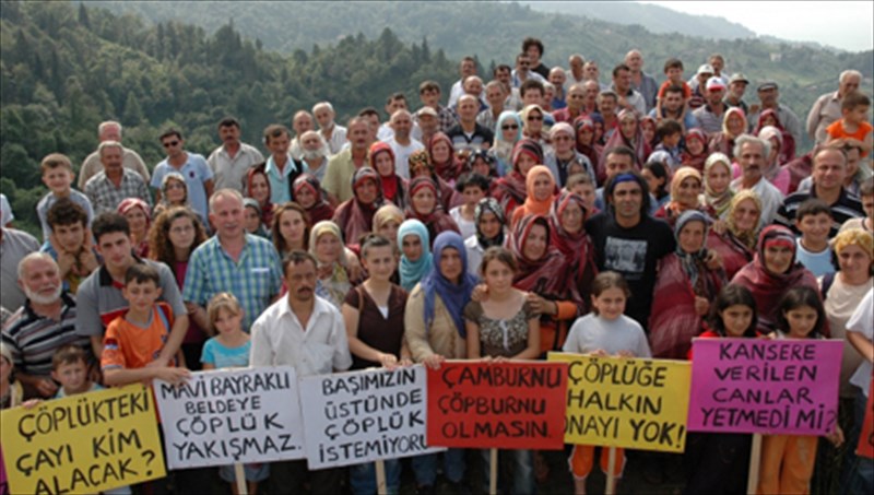 o-paradeisos-den-einai-edo-to-xroniko-mias-oikologikis-katastrofis