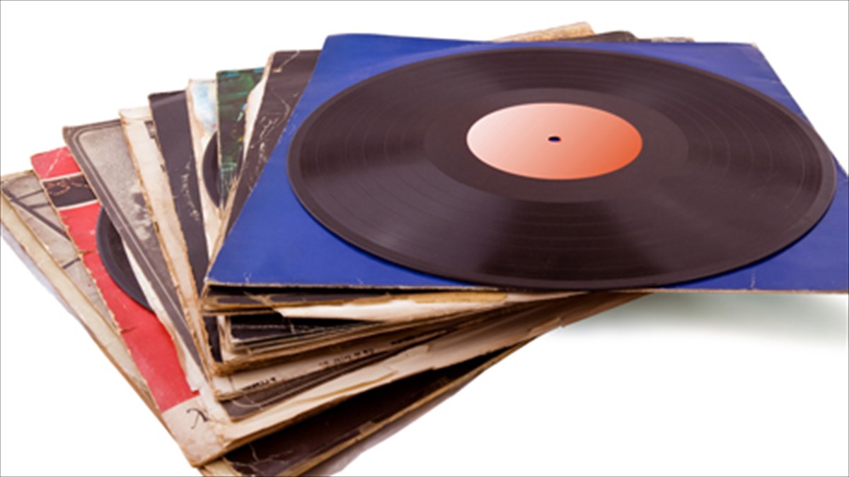 pagkosmia-imera-diskopoleion-strofi-sto-binulio