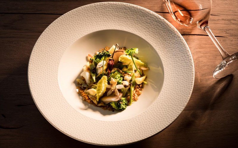 nea-geustiki-epoxi-gia-to-katogi-aberof