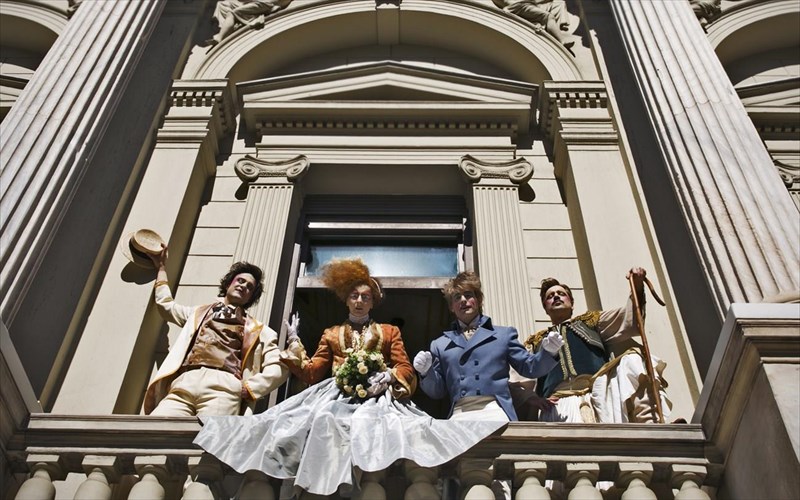 theatro-express-ithopoioi-tou-ethnikou-epibibazontai-ksana-se-leoforeio